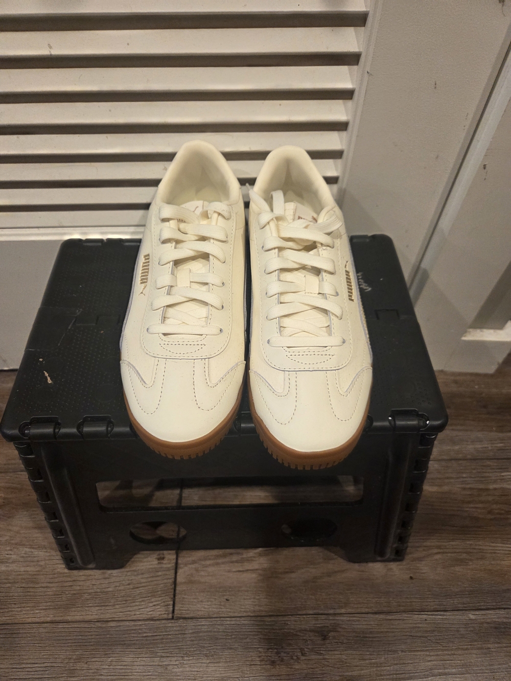 Puma Men’s Cream Gum-sole Sneakers